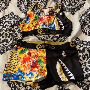 Ethika Set